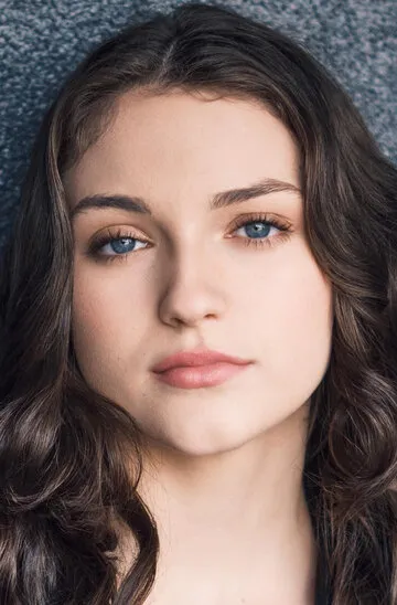 Фотография актёра Иззи Джи.