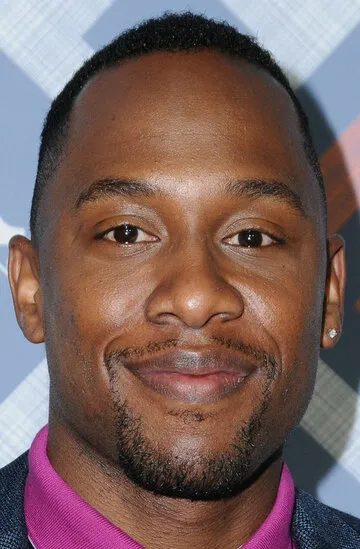 Фотография актёра Дж. Ли