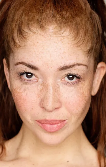 Фотография актёра Наташа Кулзач