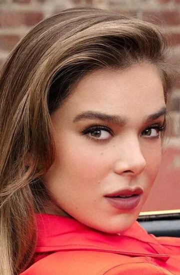 Фотография актёра Хейли Стайнфелд