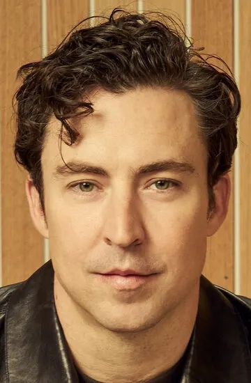 Фотография актёра Брайан Джордан Альварес