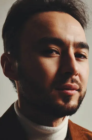 Фотография актёра Олжас Нурбай