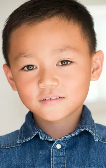 Фотография актёра Айзек Ван