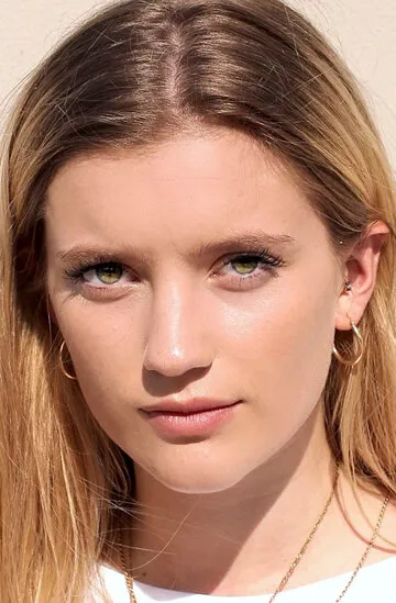 Фотография актёра Миа Хили