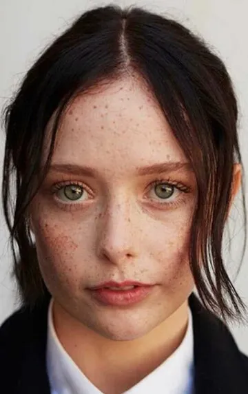 Фотография актёра Сюзанна Сон