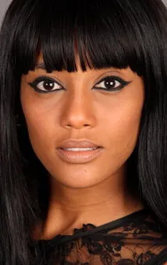 Фотография актёра Таис Араужо