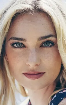 Фотография актёра Аллегра Эдвардс