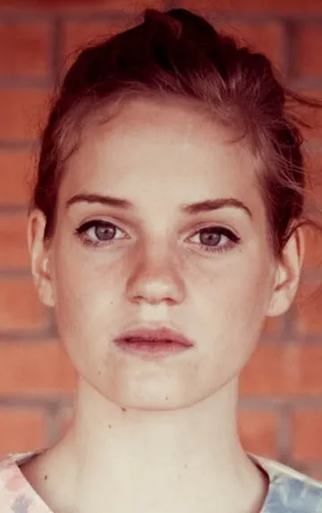 Фотография актёра Ноэми Шмидт