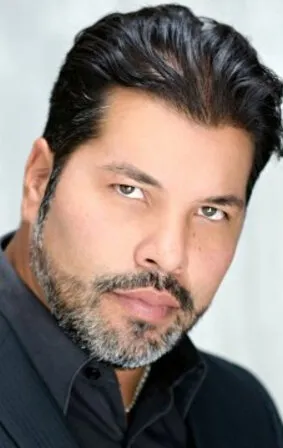 Фотография актёра Сэл Велес мл.