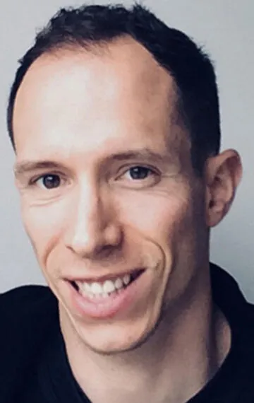 Фотография актёра Том Джордж