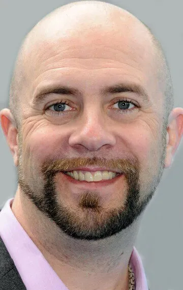 Фотография актёра Конрад Вернон