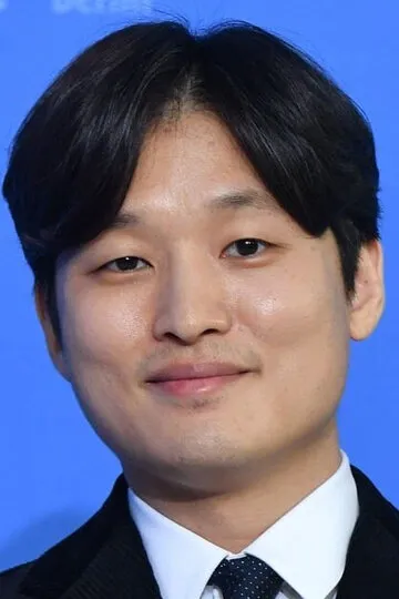 Фотография актёра Юн Сон-хён