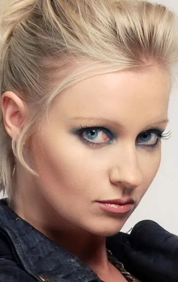 Фотография актёра Аксель Кэролин