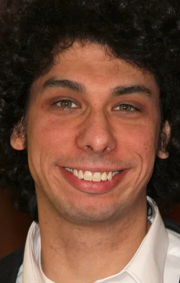 Фотография актёра Люк Матени