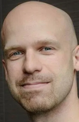 Фотография актёра Адам Рэндолл