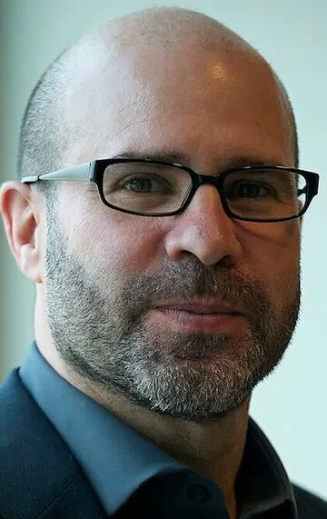 Фотография актёра Скотт З. Бёрнс