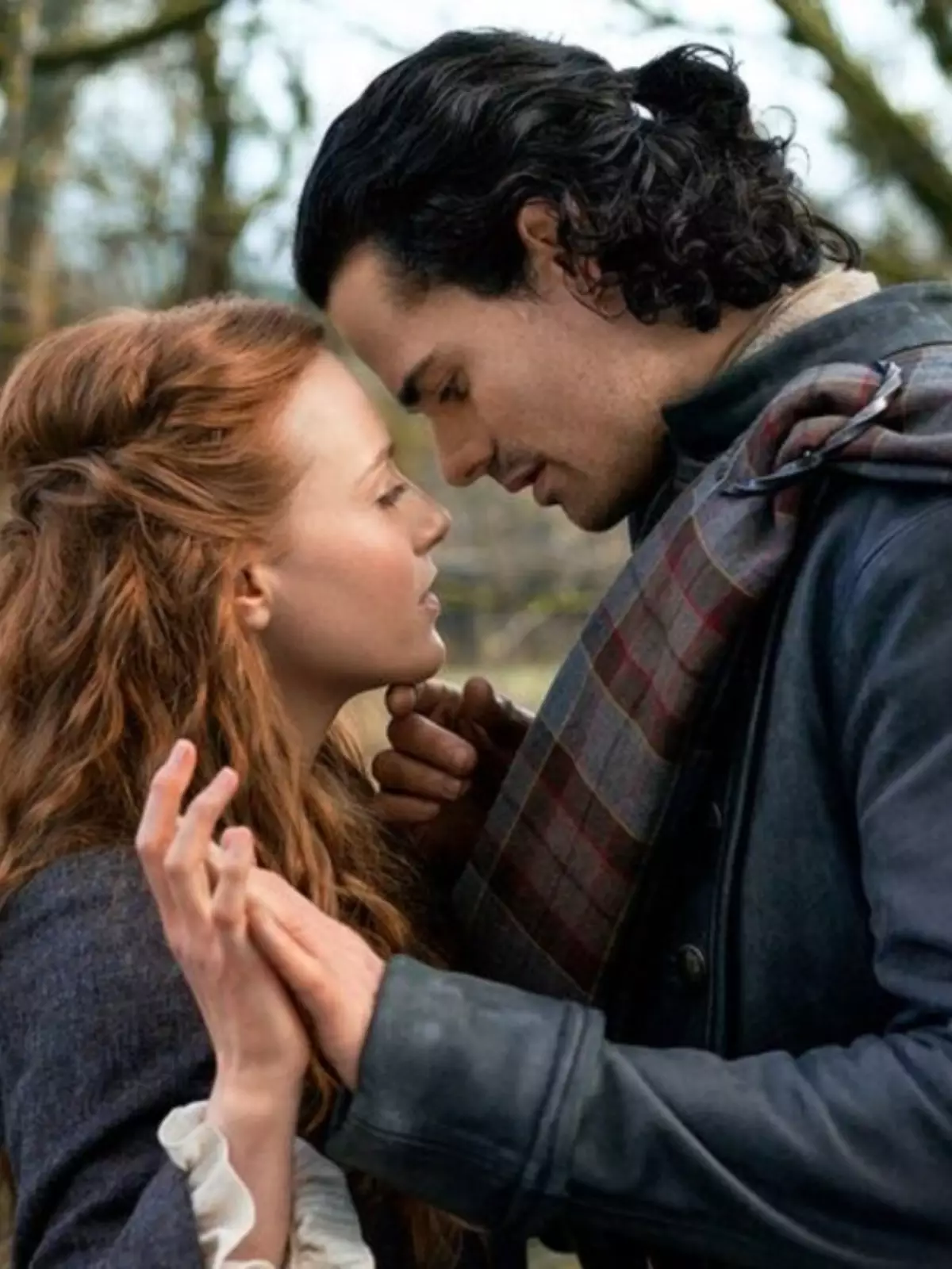 Постер Приквел «Чужестранки» точно получит два сезона